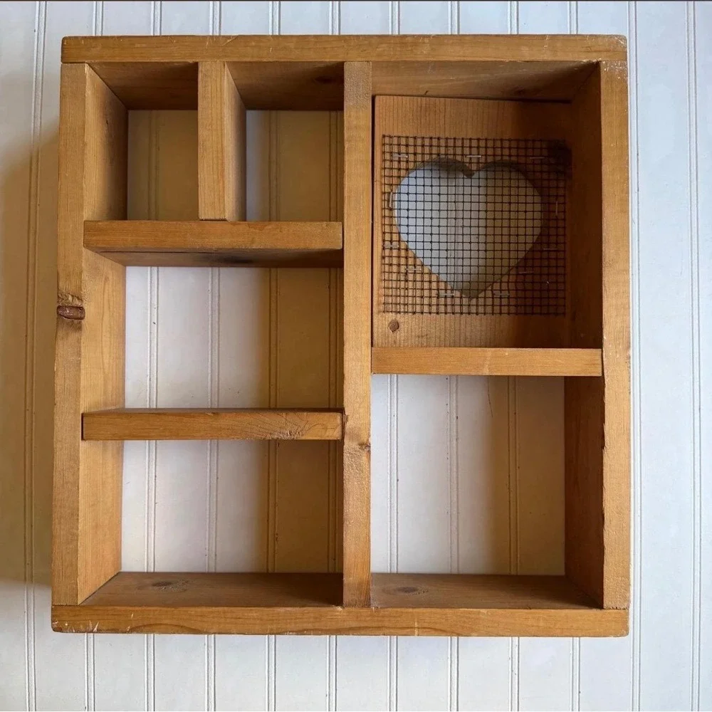 American Vintage handcrafted wooden